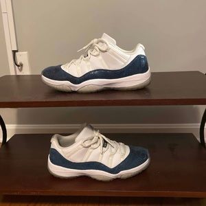2019 Jordan 11 Retro Low GS 'Navy Snakeskin'